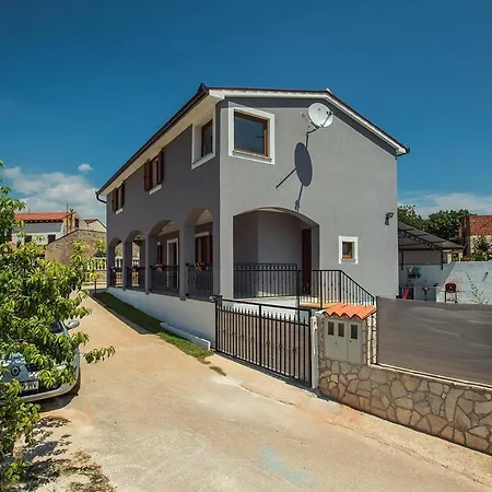 House Ulika Feriehus Pula