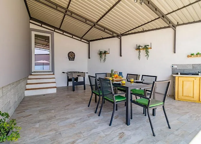 House Ulika