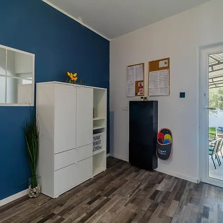 House Ulika