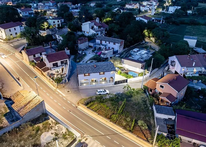 House Ulika Dom wakacyjny