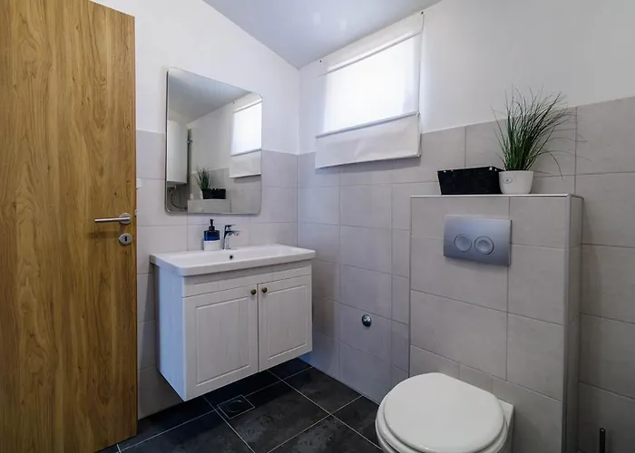 House Ulika פולה