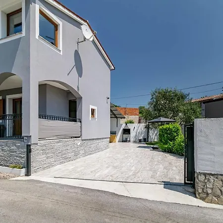 Hébergement de vacances House Ulika